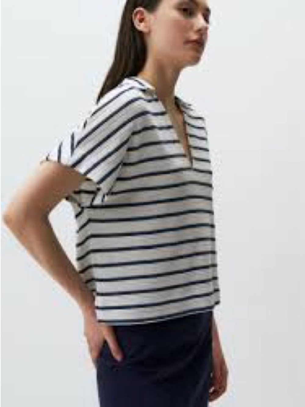 Striped V-Neck Tee – Navy & White - reversible (Size XS)